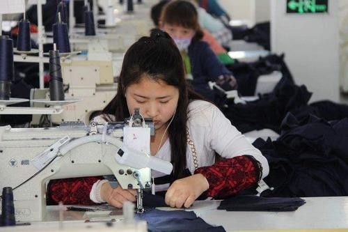 割韭菜 玻尿酸內(nèi)衣和量子內(nèi)褲扎堆,服裝行業(yè)底線在哪里